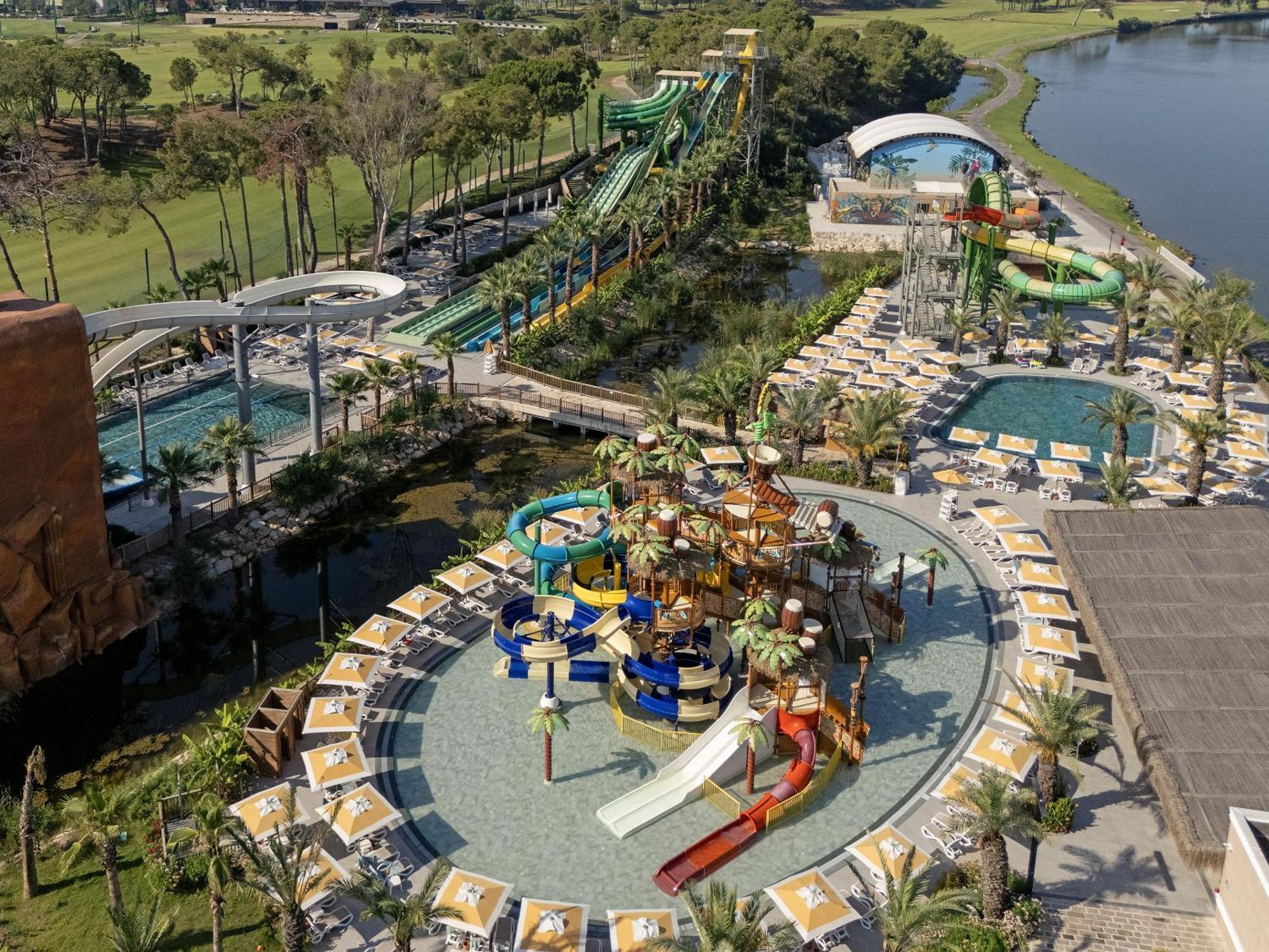Hotel Titanic Deluxe Golf Belek Exteriér fotografie